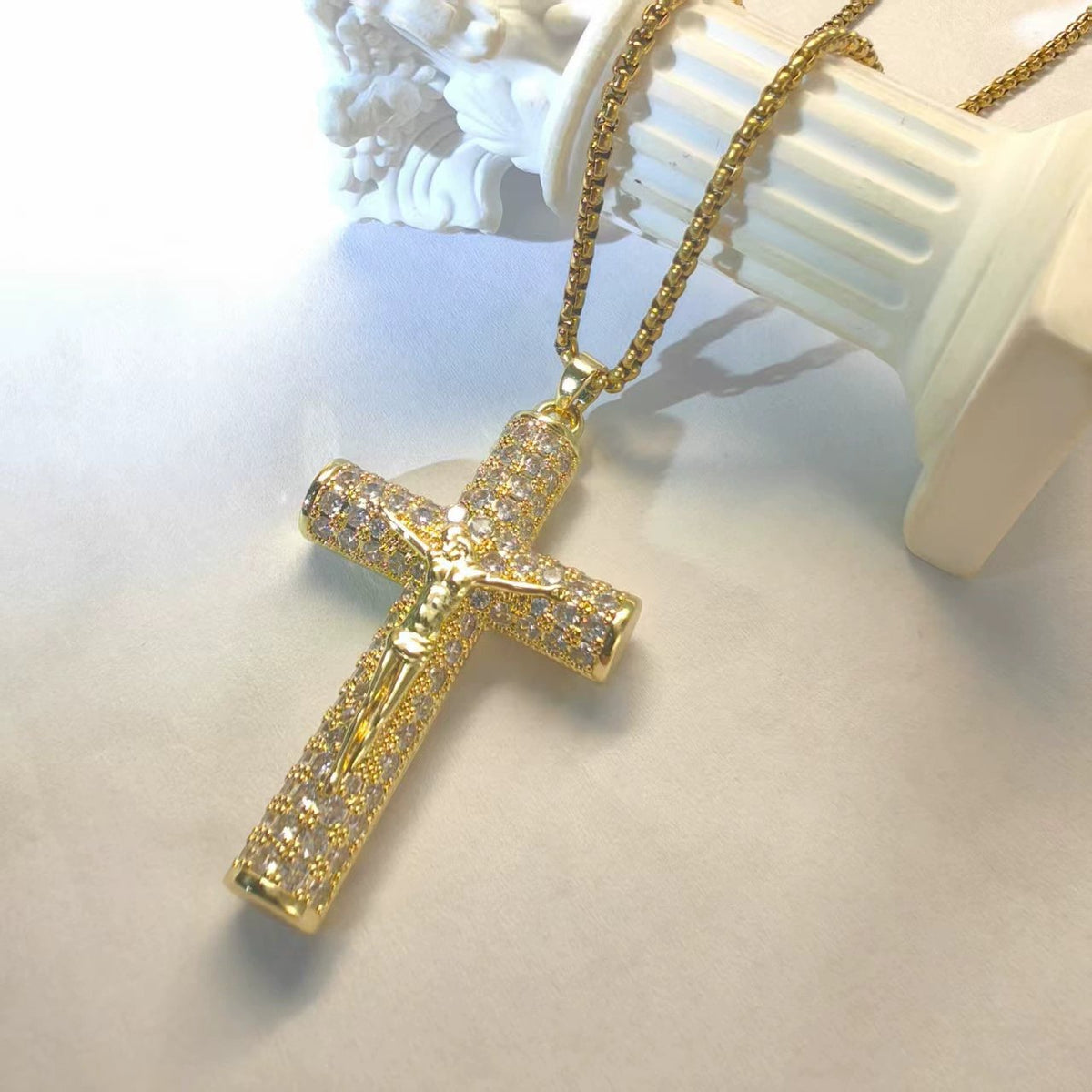 📢📢50 % OFF !!✝️Jesus Crucifix Pendant Necklace